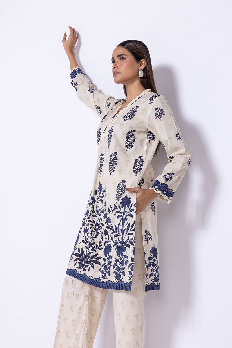 https://uae.khaadi.com/dw/image/v2/BJTG_PRD/on/demandware.static/-/Sites-khaadi-master-catalog/default/dw729db858/images/hi-res/eet245145a_off-white_1.jpg?sw=800&sh=1200