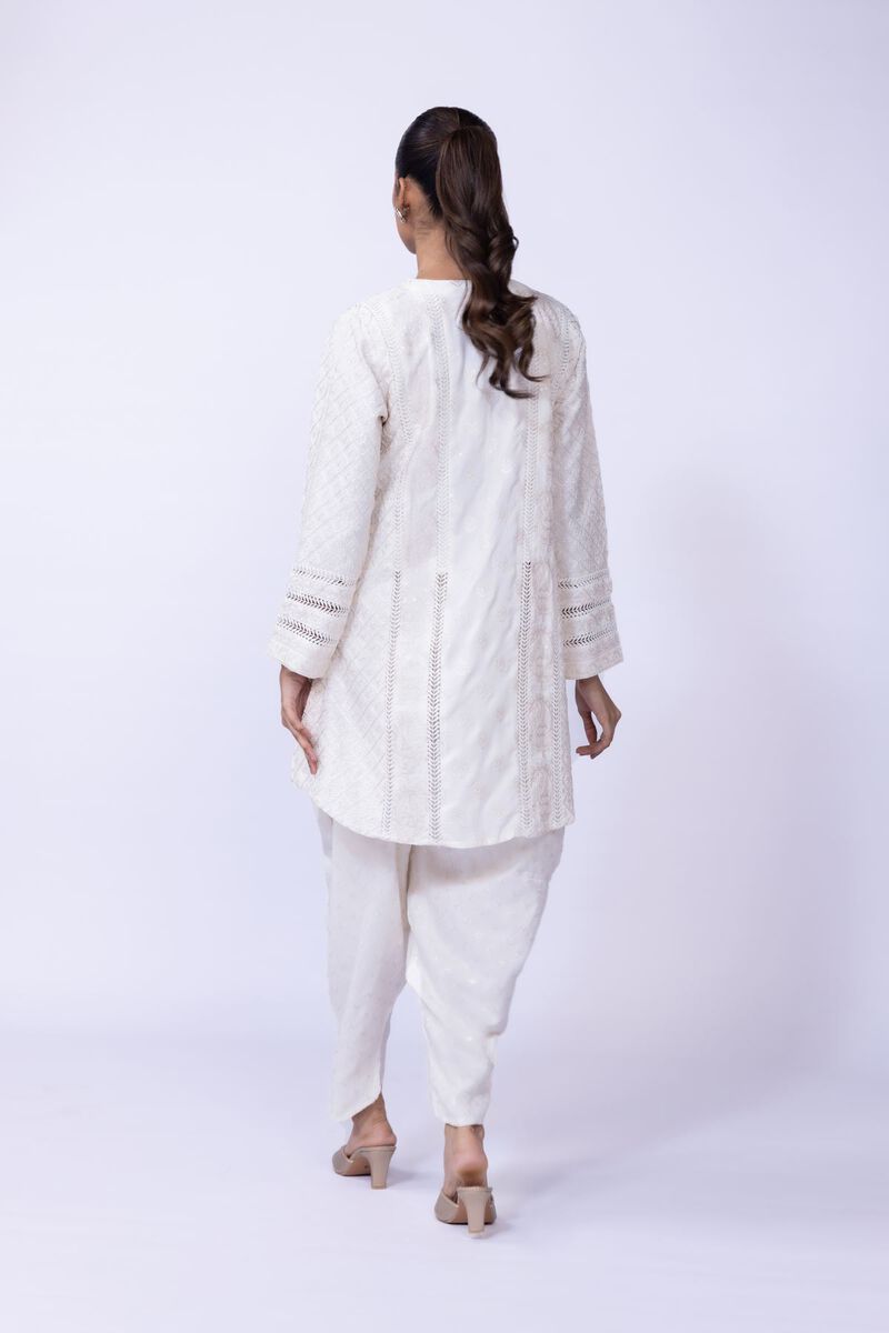 Embroidered | Russian Raw Silk | Kurta | AED 120.00