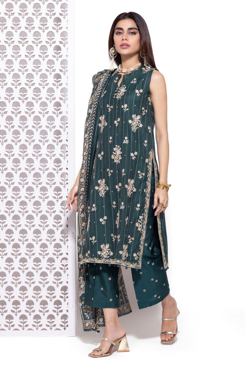 https://uae.khaadi.com/dw/image/v2/BJTG_PRD/on/demandware.static/-/Sites-khaadi-master-catalog/default/dw759cfabb/images/hi-res/esb24240_d-green_1.jpg?sw=800&sh=1200