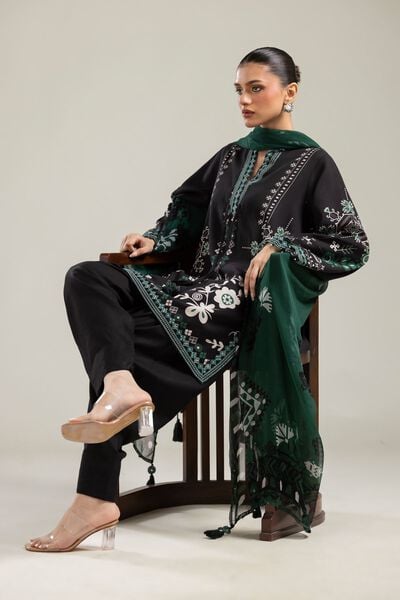 Embroidered | Raw Silk | Black V-Neck Kurta | AED 54.00