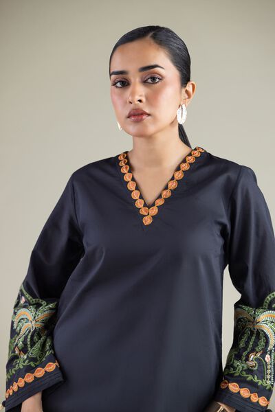 Embroidered | Cambric | Black Cambric Kurta | AED 75.00