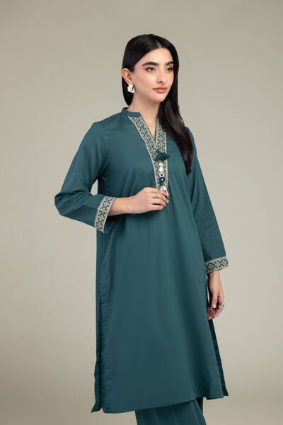 Embroidered | Cambric | V-Neck Cambric Kurta | AED 150.00