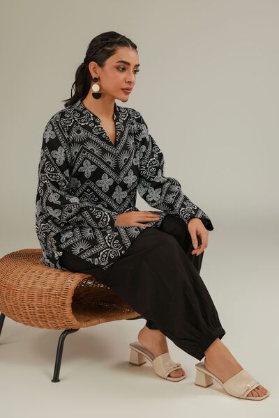 Cambric | Short Black Kurta | AED 130.00