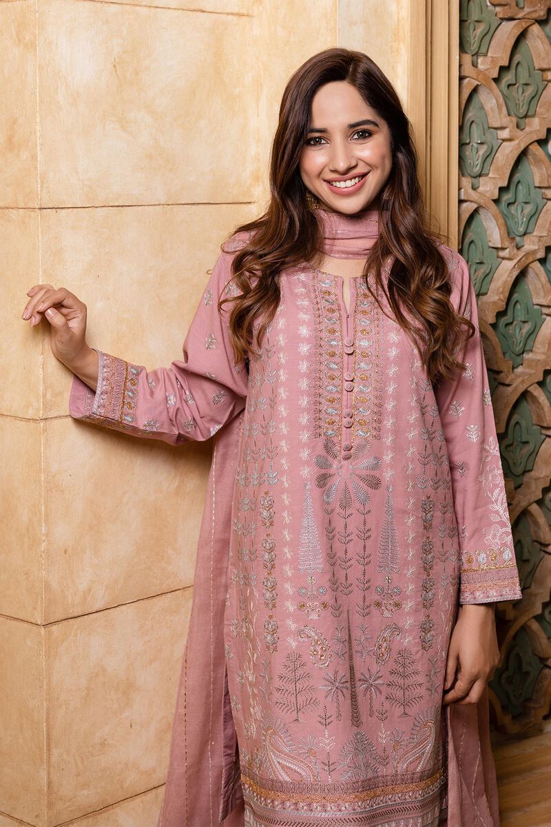  | Kurta | Embroidered | null