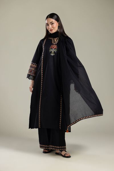 Embroidered | Lawn | Black Lawn Dupatta | AED 80.00