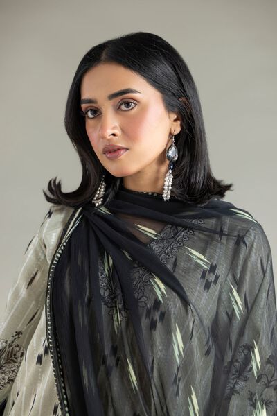 Embroidered | Lawn | Lawn 3-Piece Outfit | AED 150.00