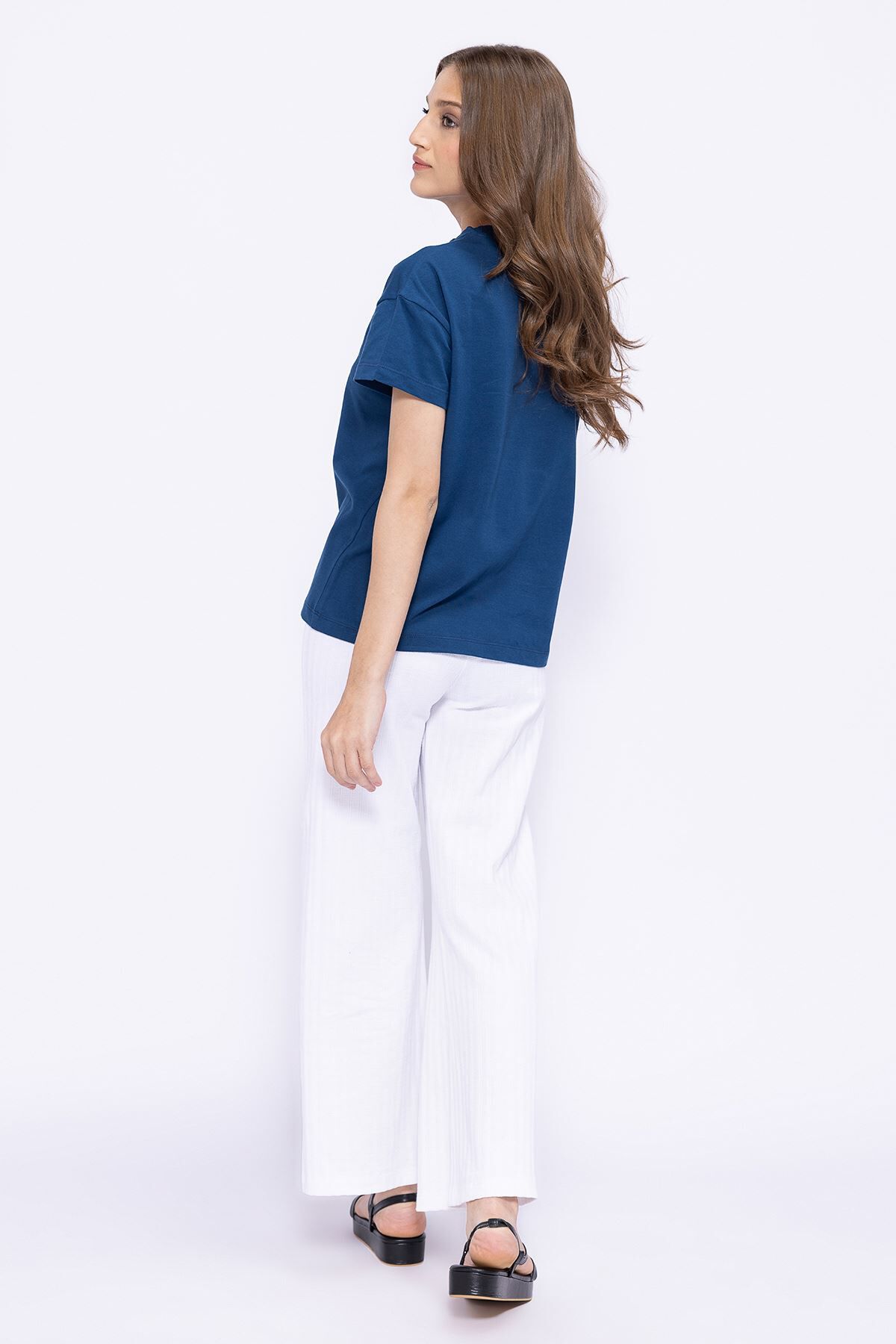 One shoulder white t hot sale shirt