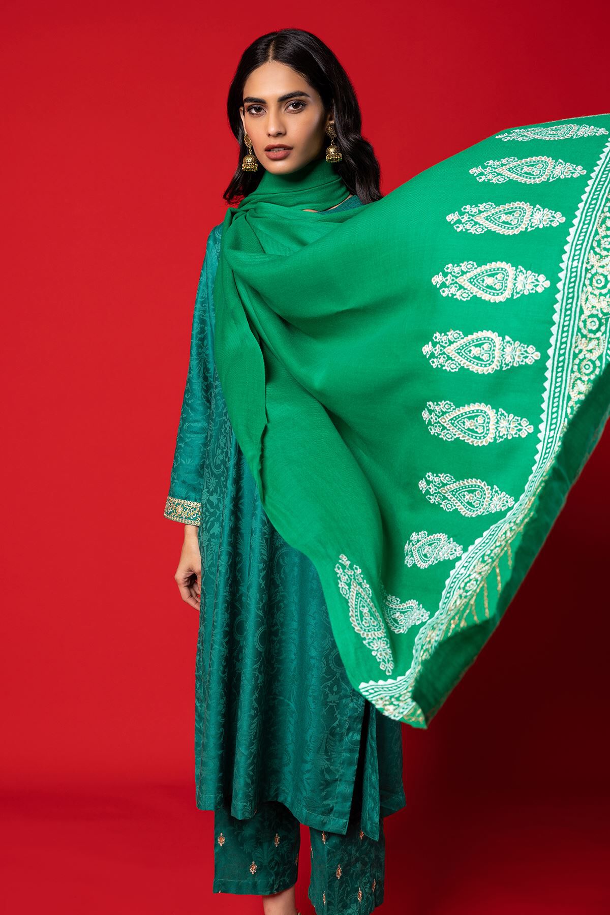 Khaadi shawls outlet