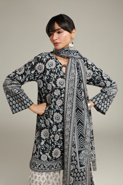 Printed | Cambric | Floral Black Kurta | AED 130.00