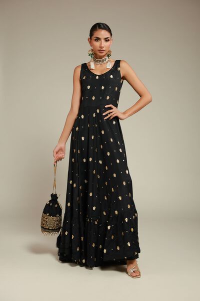 Embroidered | Raw Silk | Kurta | AED 348.00