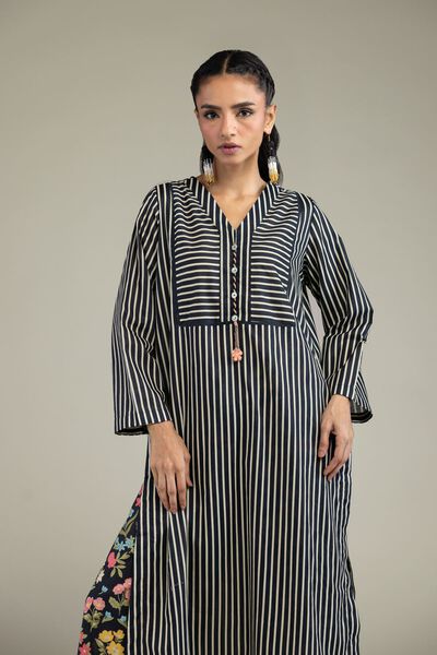 Printed | Cambric | V-Neck Longline Kurta | AED 100.00