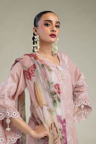 Embroidered | Chiffon | Floral Pink Dupatta | AED 100.00
