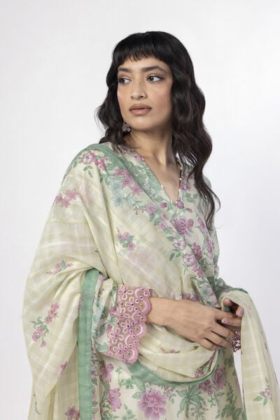 Embroidered | Lawn | Fabrics 3 Piece | AED 200.00