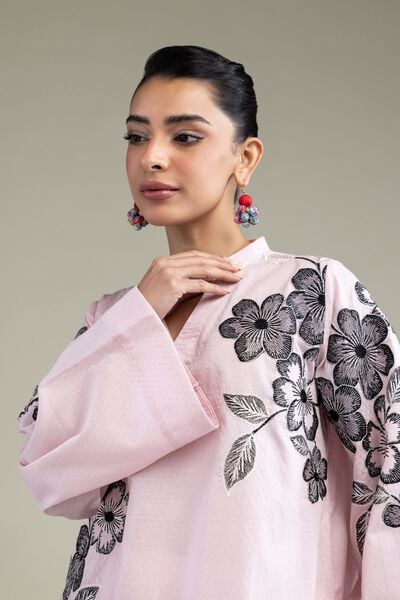 Embroidered | Cotton Dobby | Floral Pink Kurta | AED 180.00