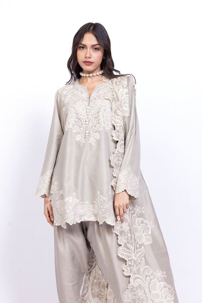 Embroidered | Raw Silk | Kurta | AED 220.00