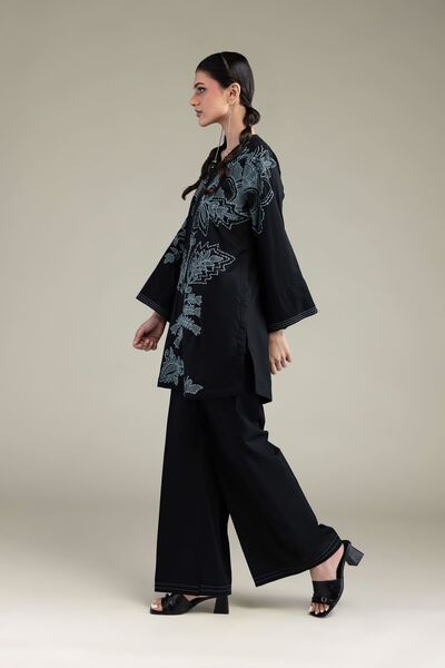 Dyed | Cambric | Cambric Solid Pants | AED 130.00