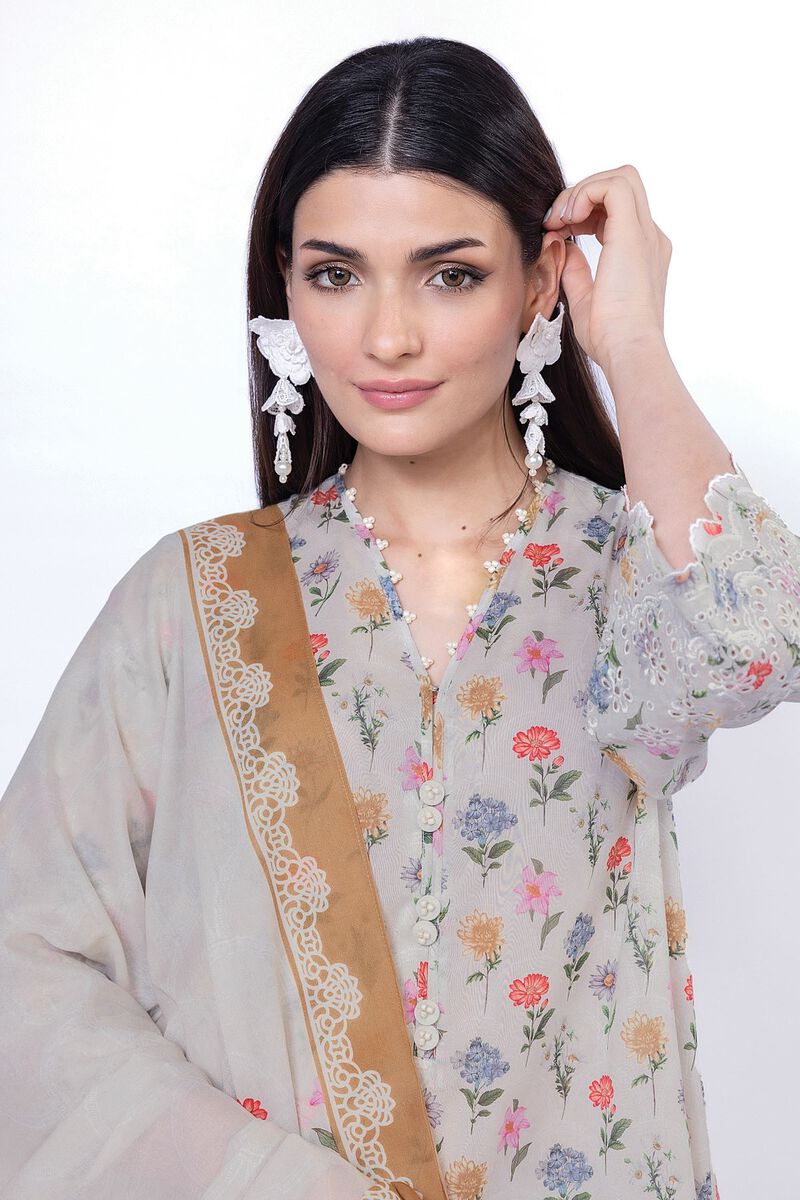 Embroidered | Lawn | Fabrics 3 Piece | null