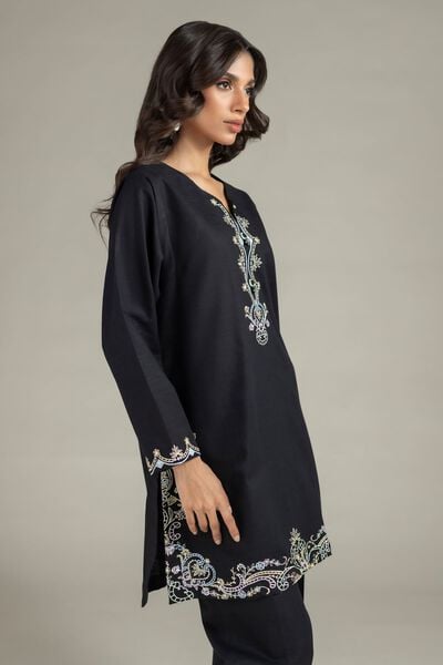 Embroidered | Khaddar | Kurta | AED 140.00