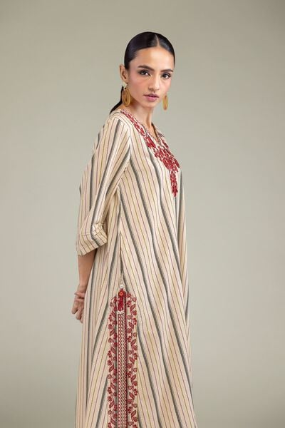 Embroidered | Cambric | V-Neck Cambric Kurta | AED 150.00