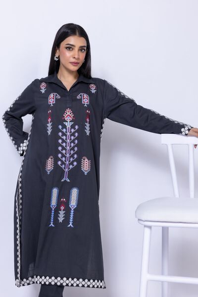  | Kurta | Embroidered | AED 120.00