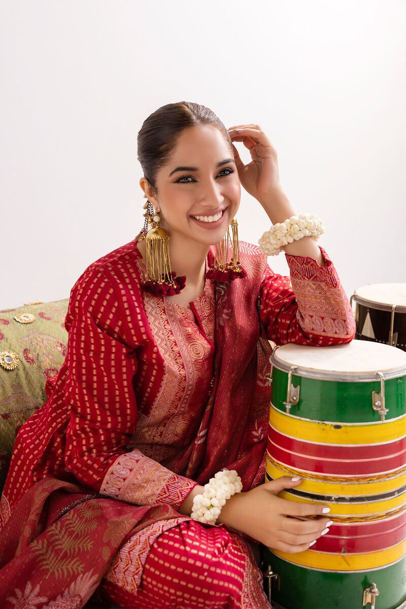  | Kurta | Embroidered | null