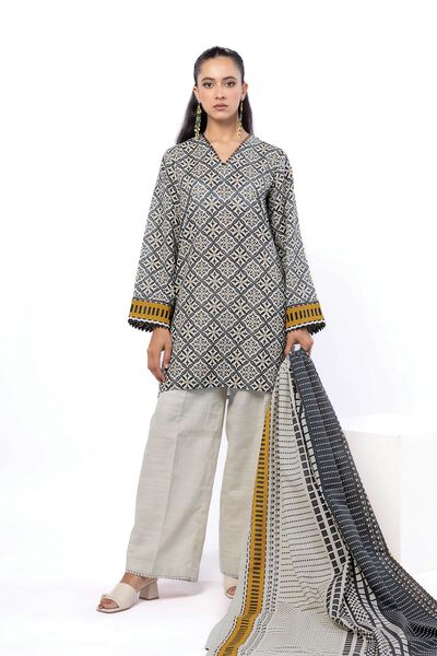 Printed | Light Khaddar | Tailored 3 Piece | AED 90.00