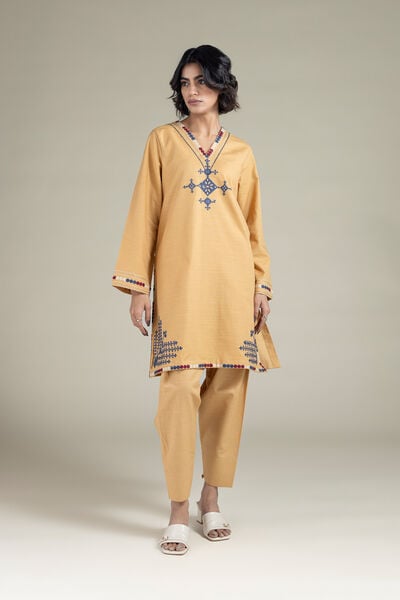 Embroidered | Khaddar | Kurta | AED 120.00