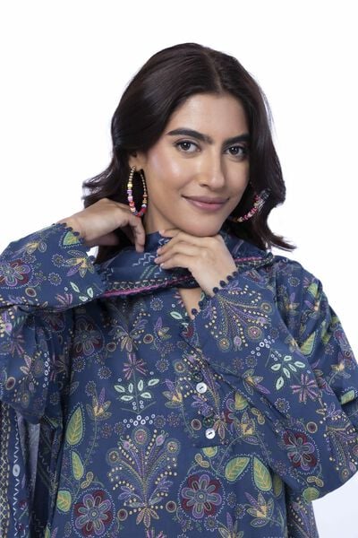  | Fabrics 3 Piece | AED 120.00