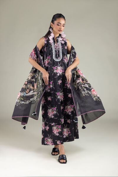 Embroidered | Cambric | Pearl Floral Kurta | AED 90.00