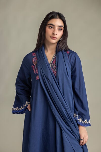 Embroidered | Lawn | Lawn Navy Dupatta | AED 150.00