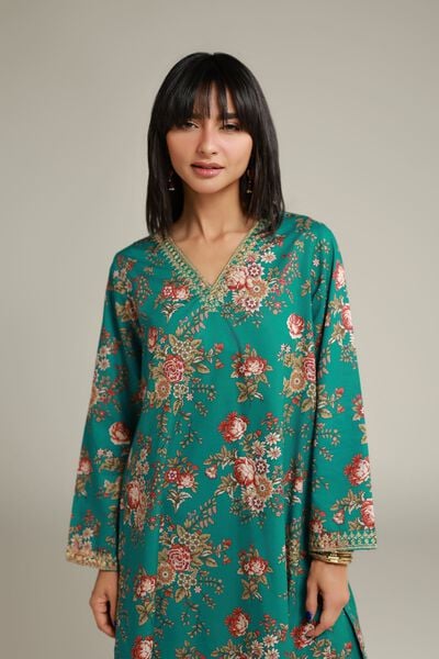 Embroidered | Cambric | Floral Longline Kurta | AED 100.00