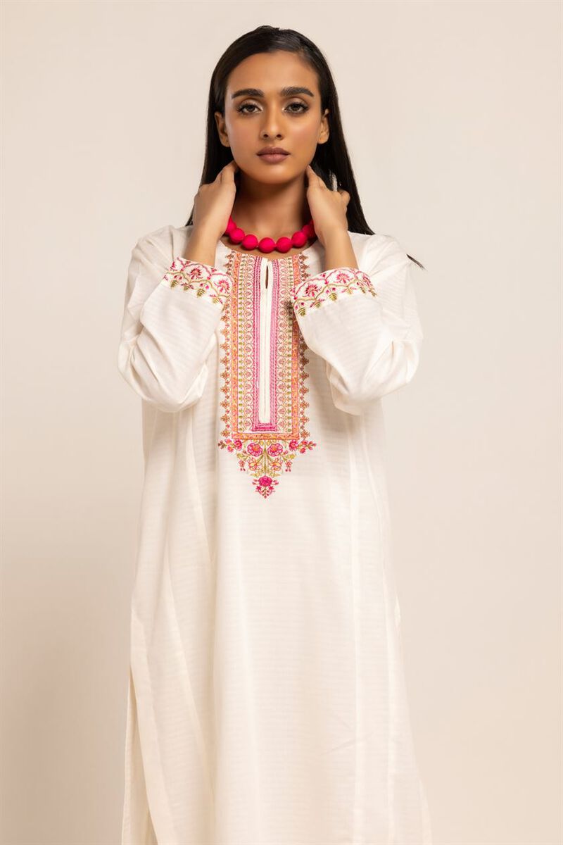  | Kurta | Embroidered | null