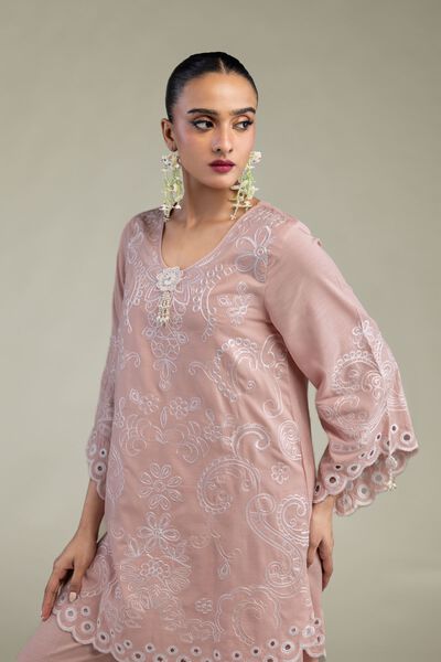 Embroidered | Raw Silk | Floral Silk Kurta | AED 125.00