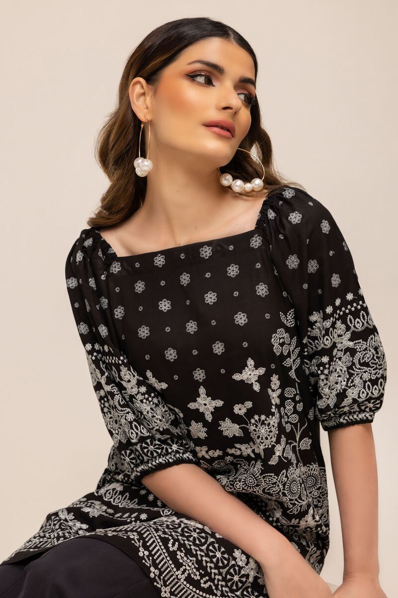  | Kurta | Embroidered | null