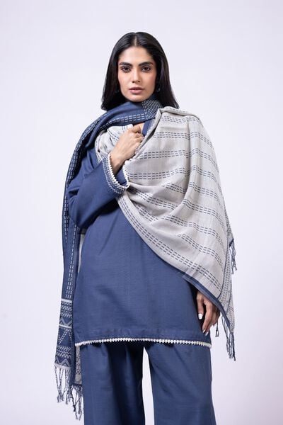 Dyed | Acrylic | Shawl | AED 72.00
