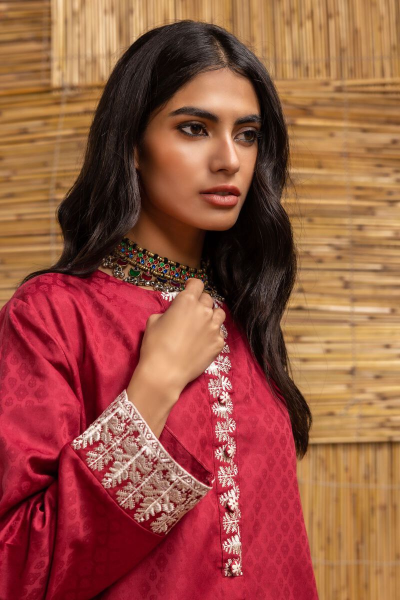  | Kurta | Embroidered | null