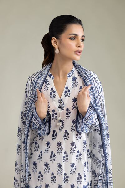 Embroidered | Lawn | Fabrics 3 Piece | AED 200.00