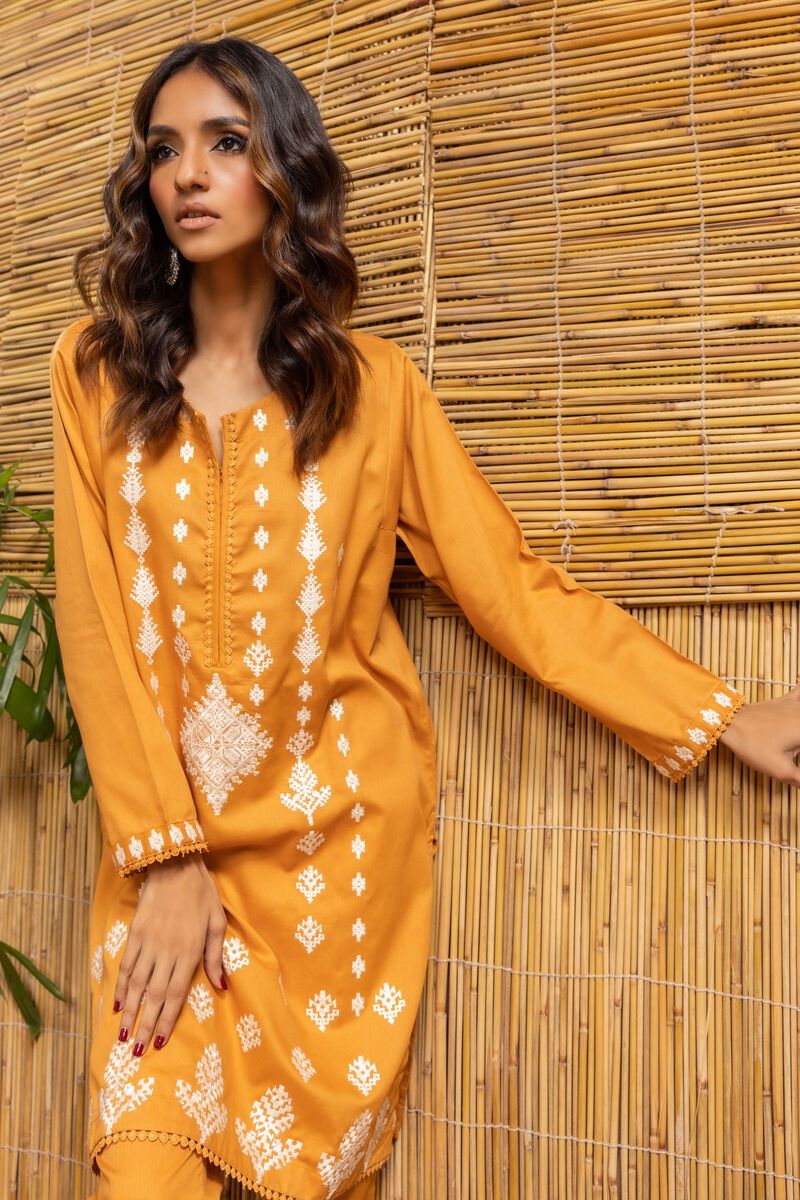  | Kurta | Embroidered | null