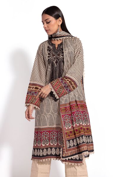 Lawn | Embroidered | Fabrics 3 Piece | AED 120.00