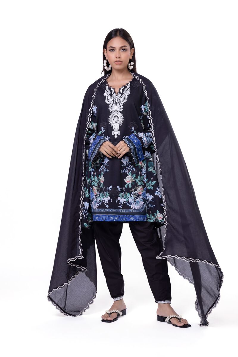 https://uae.khaadi.com/dw/image/v2/BJTG_PRD/on/demandware.static/-/Sites-khaadi-master-catalog/default/dwa04b501d/images/hi-res/eet245148a_black_1.jpg?sw=800&sh=1200