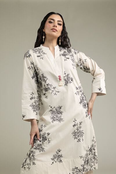 Embroidered | Cambric | Floral Longline Kurta | AED 150.00