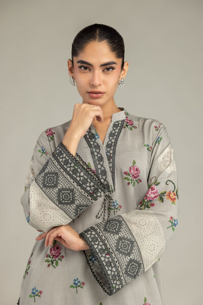 Embroidered | Raw Silk | Floral Gray Kurta | AED 200.00