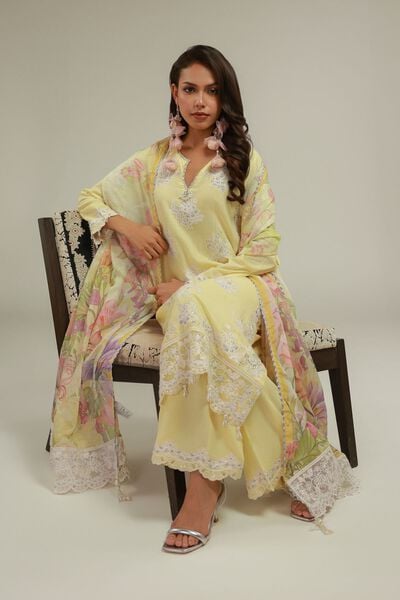 Embroidered | Raw Silk | Floral Kurta 3-piece | AED 325.00