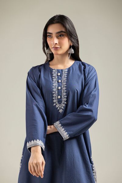 Embroidered | Mesuri | Messuri Round-Neck Kurta | AED 150.00