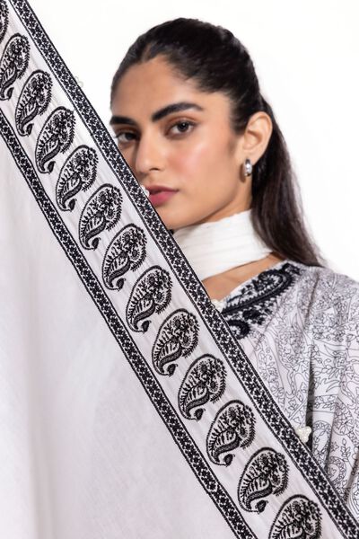  | Dupatta | Embroidered | AED 40.00