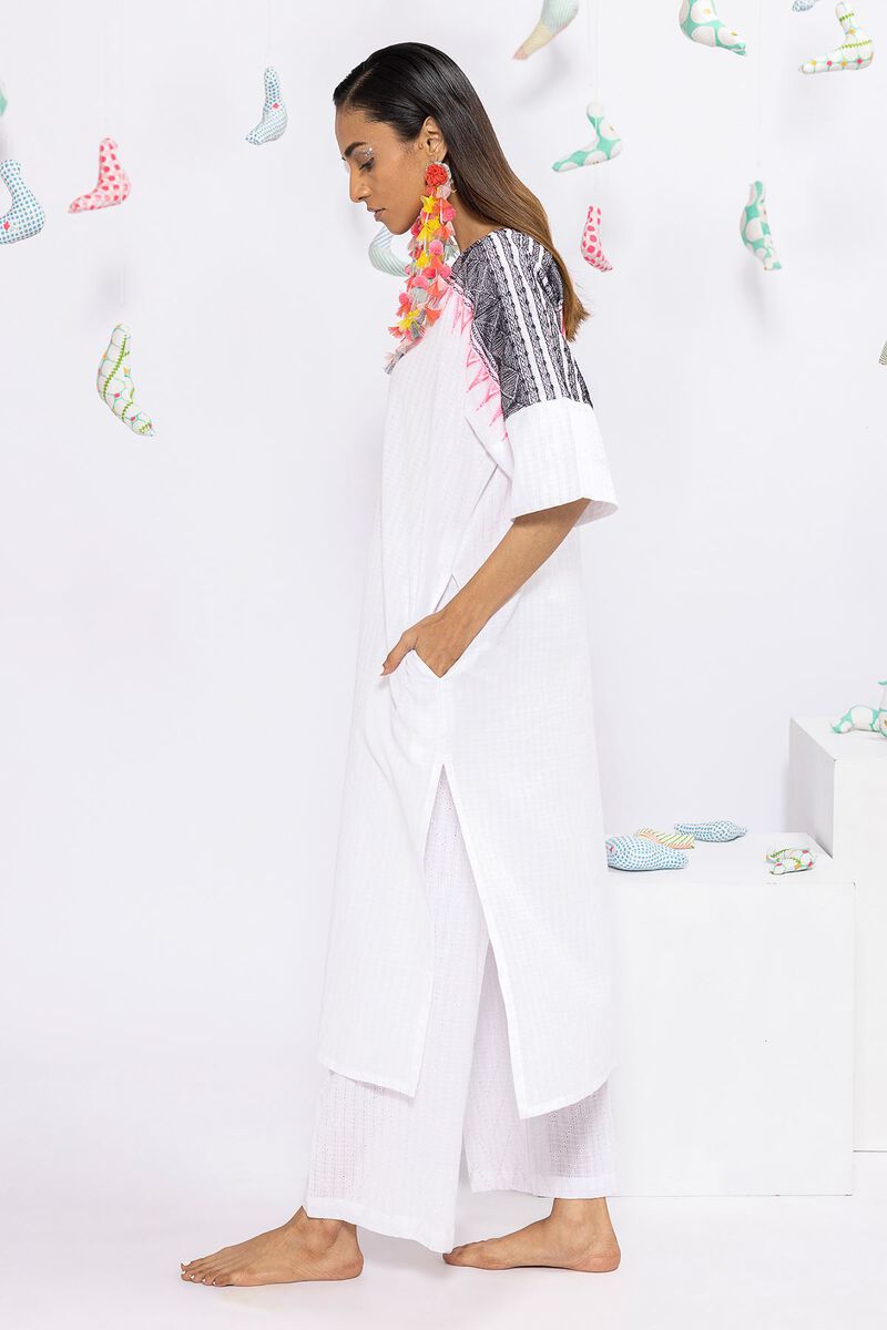  | Kurta | Embroidered | null