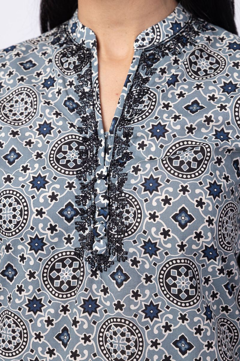 Embroidered | Cambric | Kurta | null