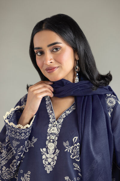 Embroidered | Lawn | Tailored Lawn 3-Piece | AED 168.00