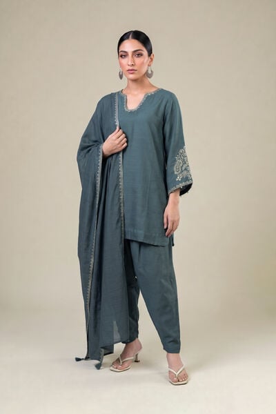 Embroidered | Light Khaddar | Blue Solid Dupatta | AED 150.00