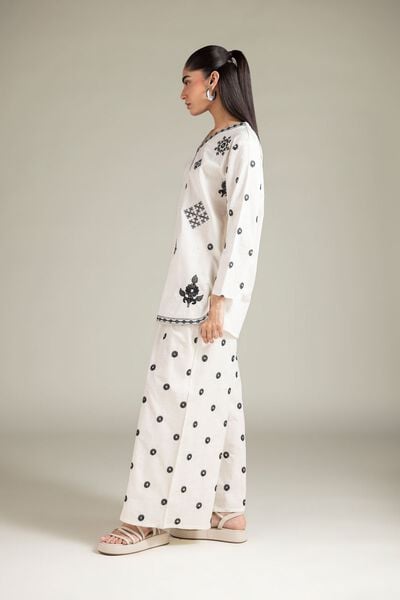 Textured Cotton | Trousers | AED 60.00